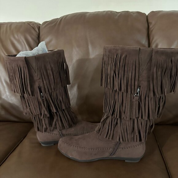 Comfortview Faux Suede Fringe Pull-On Moccasin Boots, Brown, 11WW - Picture 8 of 14